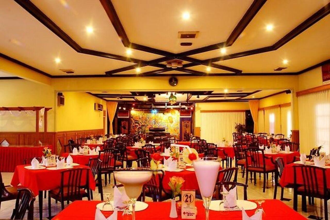 Urbanview Hotel Crown Tasikmalaya By Reddoorz Екстер'єр фото